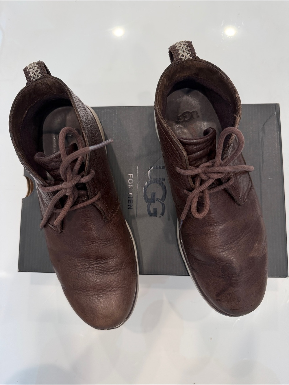 UGG Men's Dark Brown Leather Chukka Boots